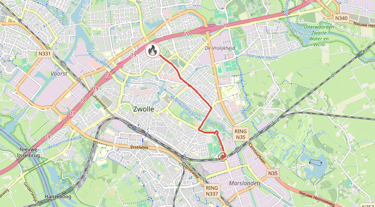 Kaart van de omgeving van de melding, met de kazerne die is gealarmeerd