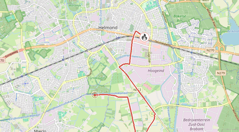 Kaart van de omgeving van de melding, met de kazerne die is gealarmeerd