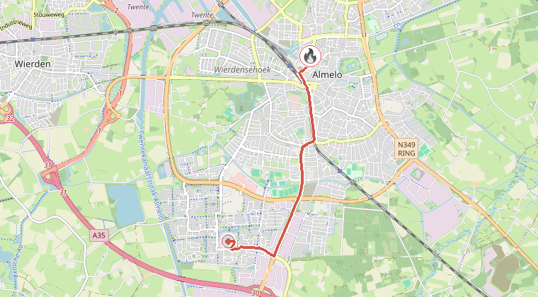 Kaart van de omgeving van de melding, met de kazerne die is gealarmeerd