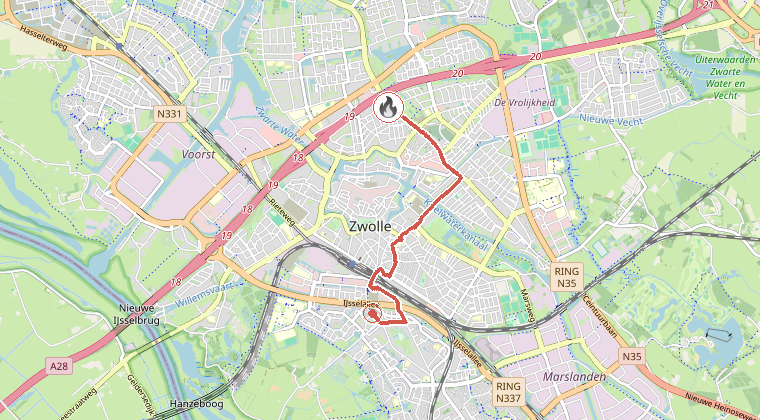 Kaart van de omgeving van de melding, met de kazerne die is gealarmeerd