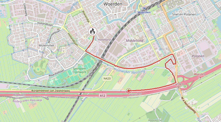 Kaart van de omgeving van de melding, met de kazerne die is gealarmeerd