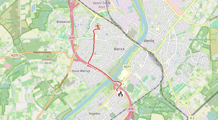 Kaart van de omgeving van de melding, met de kazerne die is gealarmeerd