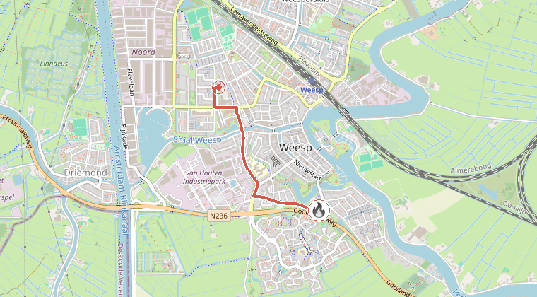 Kaart van de omgeving van de melding, met de kazerne die is gealarmeerd