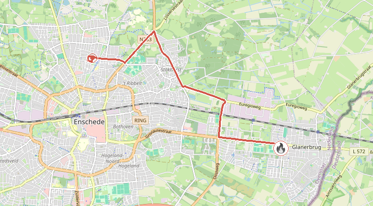 Kaart van de omgeving van de melding, met de kazerne die is gealarmeerd