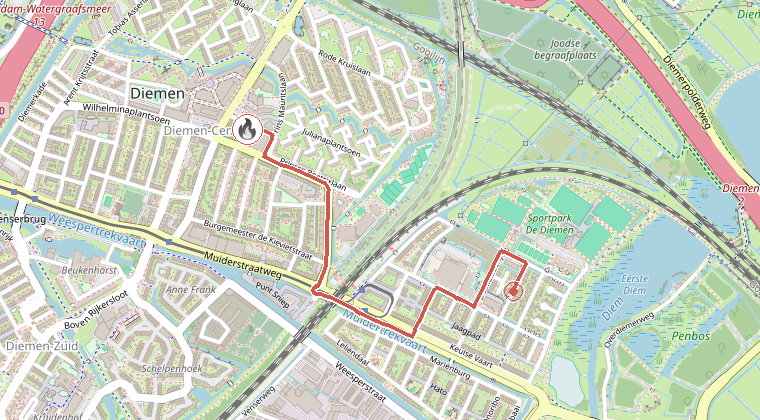 Kaart van de omgeving van de melding, met de kazerne die is gealarmeerd