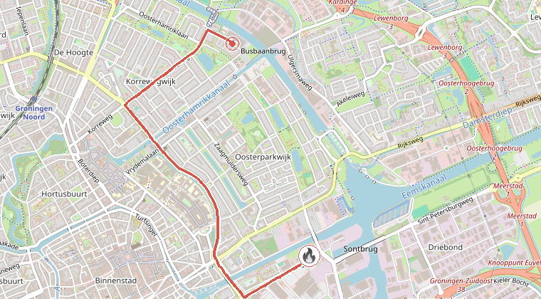 Kaart van de omgeving van de melding, met de kazerne die is gealarmeerd