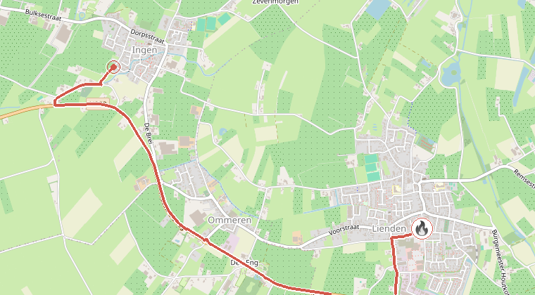 Kaart van de omgeving van de melding, met de kazerne die is gealarmeerd