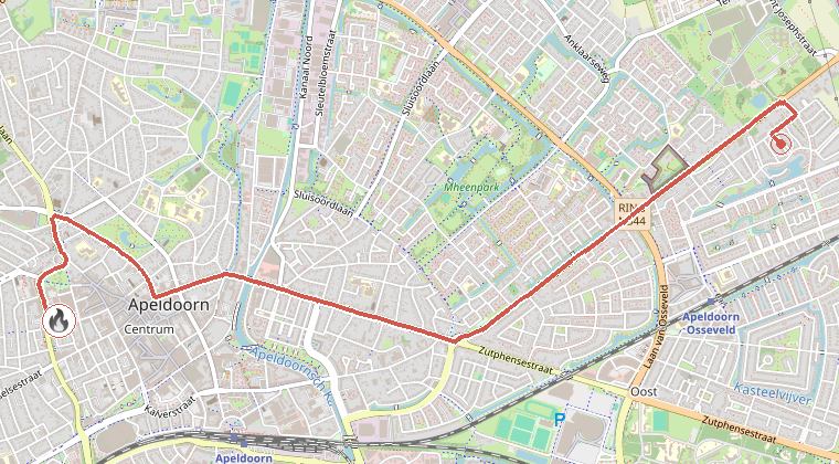 Kaart van de omgeving van de melding, met de kazerne die is gealarmeerd