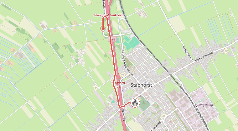 Kaart van de omgeving van de melding, met de kazerne die is gealarmeerd