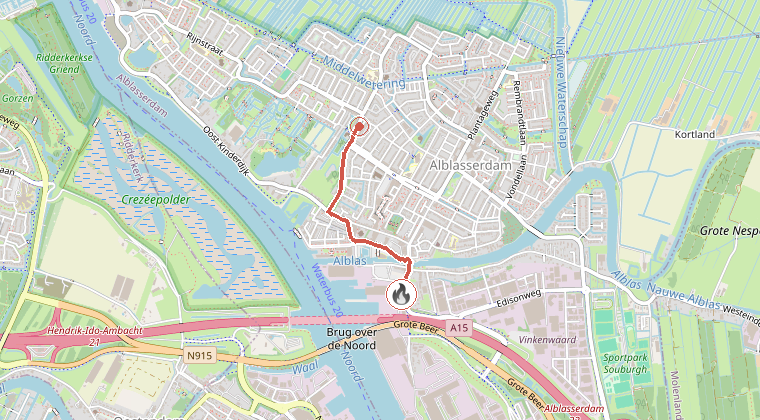 Kaart van de omgeving van de melding, met de kazerne die is gealarmeerd