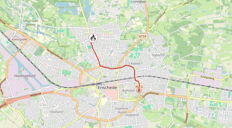 Kaart van de omgeving van de melding, met de kazerne die is gealarmeerd