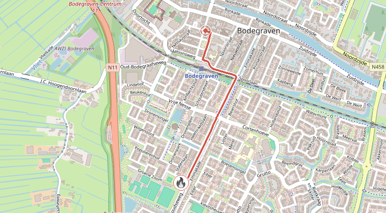 Kaart van de omgeving van de melding, met de kazerne die is gealarmeerd