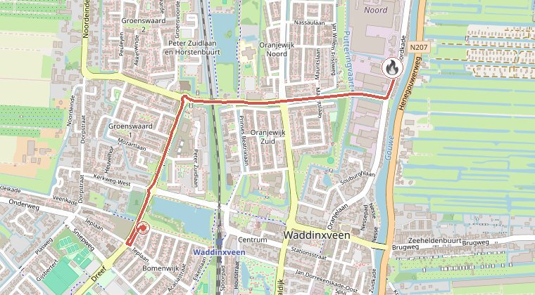 Kaart van de omgeving van de melding, met de kazerne die is gealarmeerd