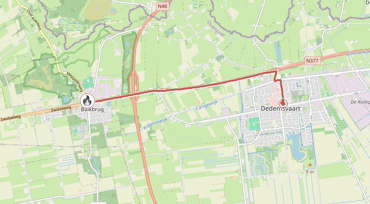 Kaart van de omgeving van de melding, met de kazerne die is gealarmeerd