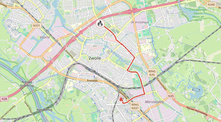 Kaart van de omgeving van de melding, met de kazerne die is gealarmeerd