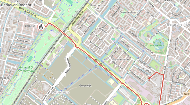 Kaart van de omgeving van de melding, met de kazerne die is gealarmeerd