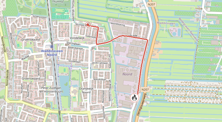 Kaart van de omgeving van de melding, met de kazerne die is gealarmeerd