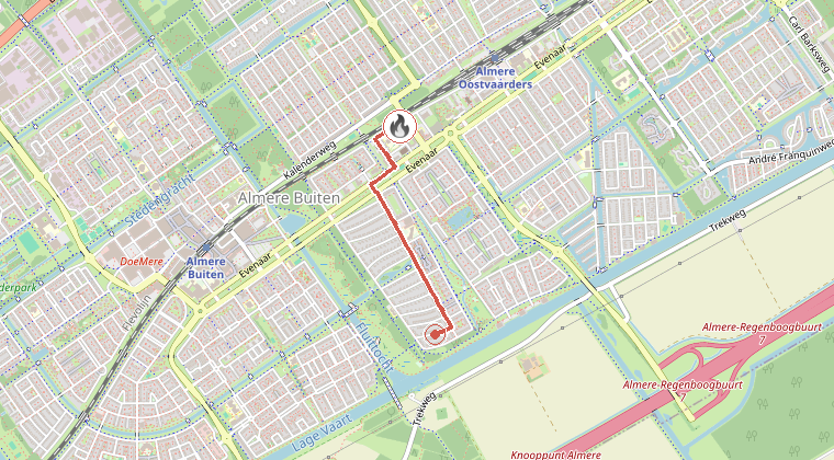 Kaart van de omgeving van de melding, met de kazerne die is gealarmeerd