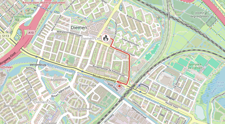 Kaart van de omgeving van de melding, met de kazerne die is gealarmeerd