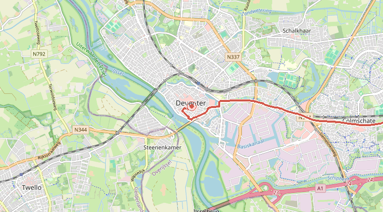 Kaart van de omgeving van de melding, met de kazerne die is gealarmeerd