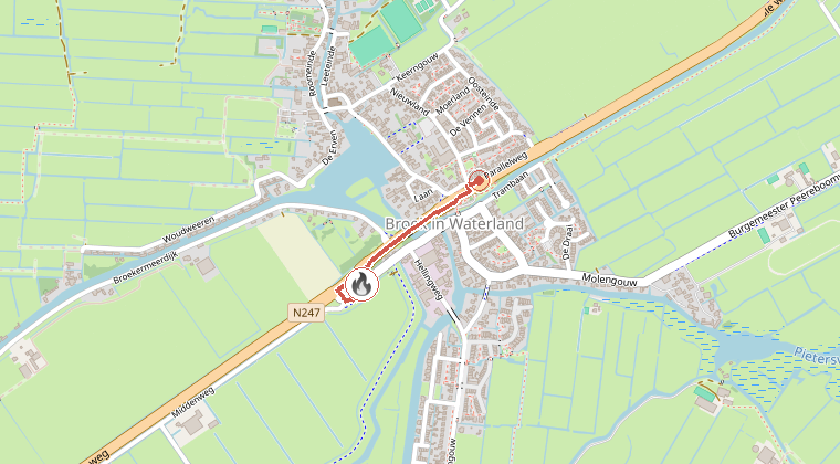 Kaart van de omgeving van de melding, met de kazerne die is gealarmeerd