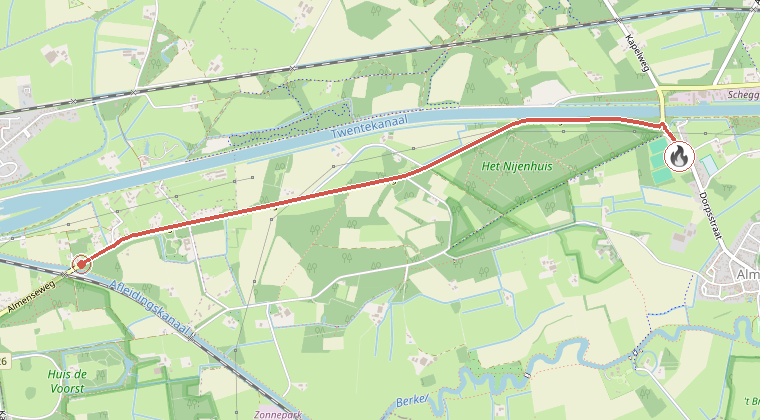 Kaart van de omgeving van de melding, met de kazerne die is gealarmeerd