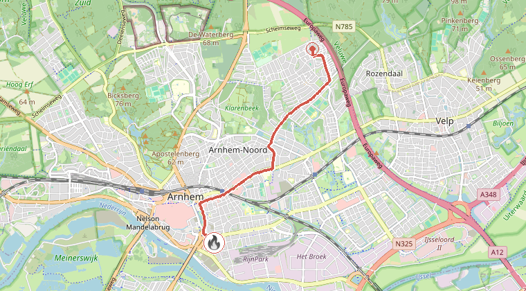 Kaart van de omgeving van de melding, met de kazerne die is gealarmeerd