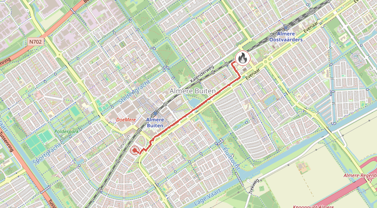 Kaart van de omgeving van de melding, met de kazerne die is gealarmeerd