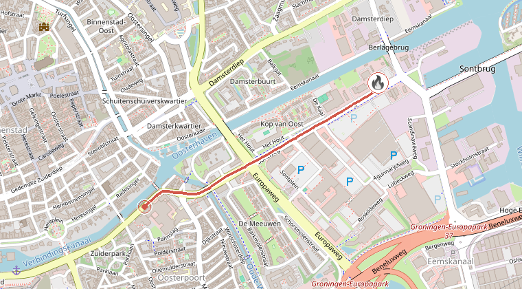 Kaart van de omgeving van de melding, met de kazerne die is gealarmeerd
