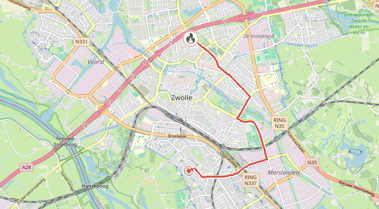 Kaart van de omgeving van de melding, met de kazerne die is gealarmeerd