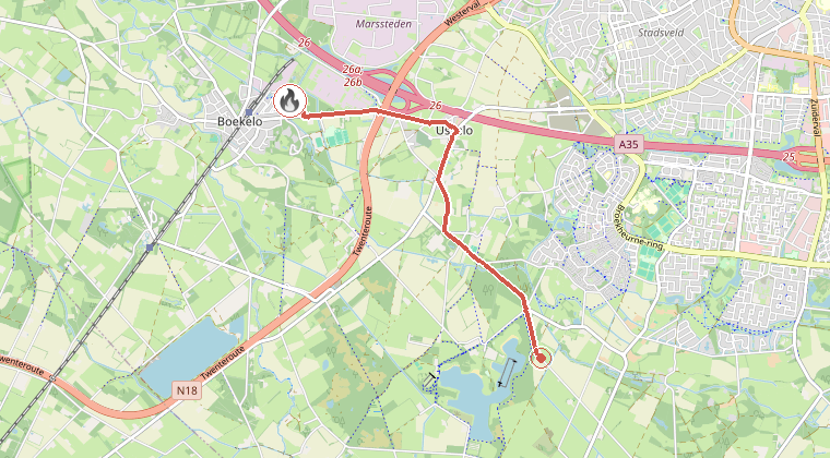 Kaart van de omgeving van de melding, met de kazerne die is gealarmeerd
