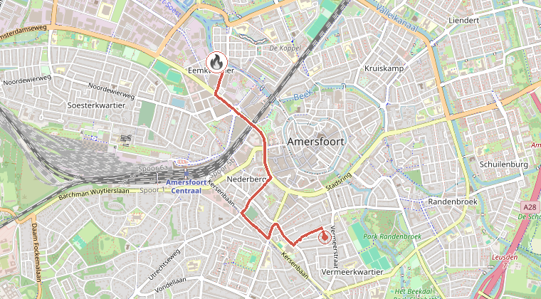 Kaart van de omgeving van de melding, met de kazerne die is gealarmeerd