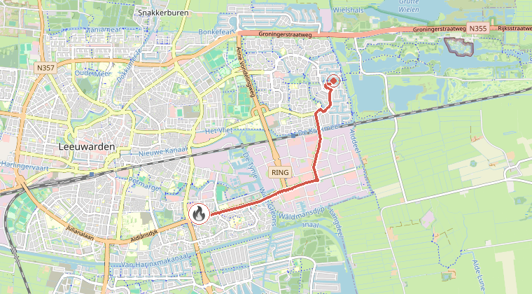Kaart van de omgeving van de melding, met de kazerne die is gealarmeerd