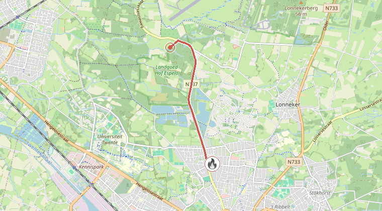 Kaart van de omgeving van de melding, met de kazerne die is gealarmeerd