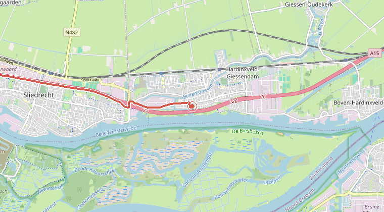 Kaart van de omgeving van de melding, met de kazerne die is gealarmeerd