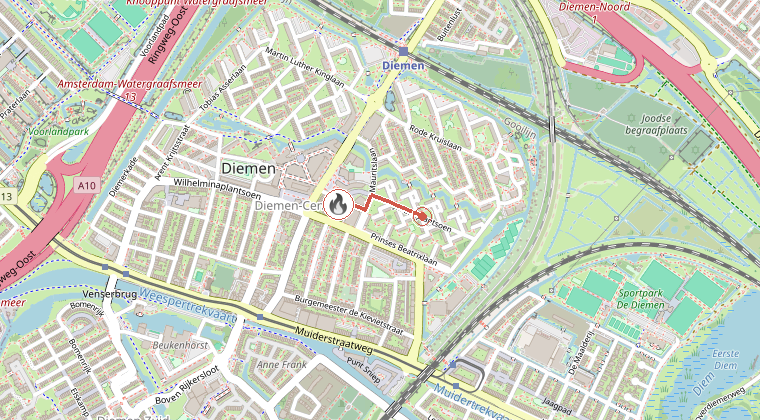 Kaart van de omgeving van de melding, met de kazerne die is gealarmeerd
