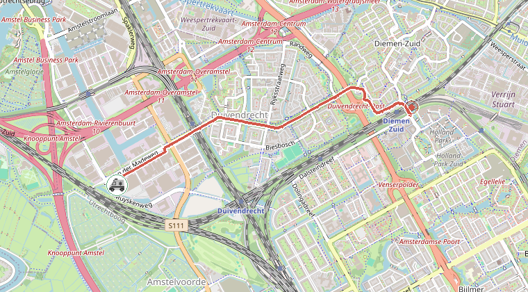 Kaart van de omgeving van de melding, met de kazerne die is gealarmeerd