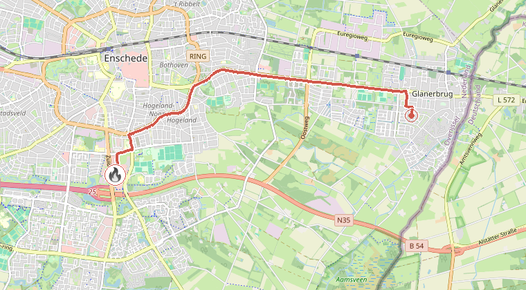 Kaart van de omgeving van de melding, met de kazerne die is gealarmeerd