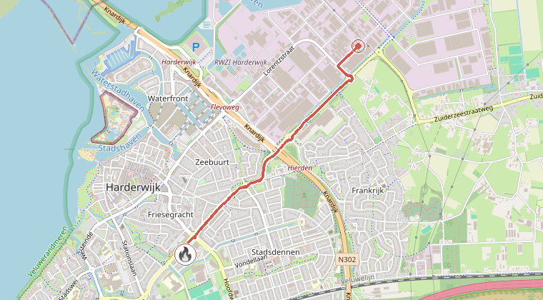 Kaart van de omgeving van de melding, met de kazerne die is gealarmeerd