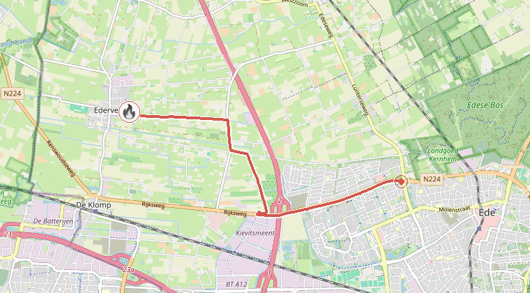 Kaart van de omgeving van de melding, met de kazerne die is gealarmeerd