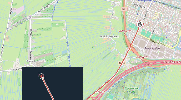 Kaart van de omgeving van de melding, met de kazerne die is gealarmeerd