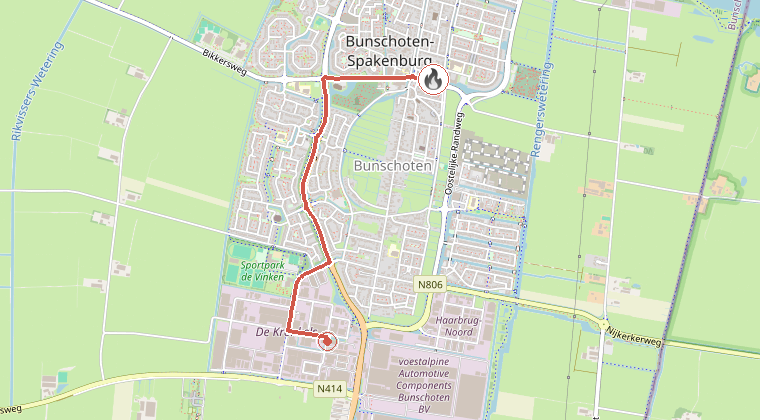 Kaart van de omgeving van de melding, met de kazerne die is gealarmeerd