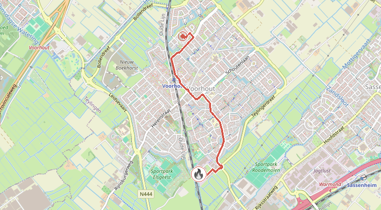 Kaart van de omgeving van de melding, met de kazerne die is gealarmeerd