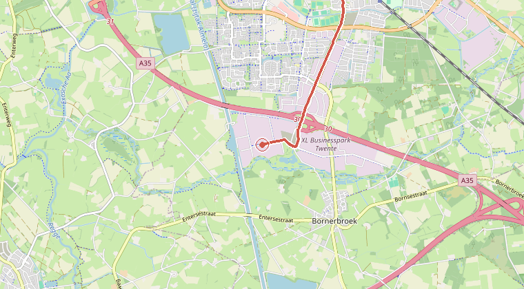 Kaart van de omgeving van de melding, met de kazerne die is gealarmeerd