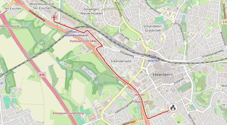 Kaart van de omgeving van de melding, met de kazerne die is gealarmeerd