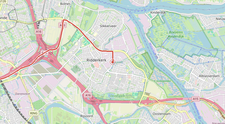 Kaart van de omgeving van de melding, met de kazerne die is gealarmeerd