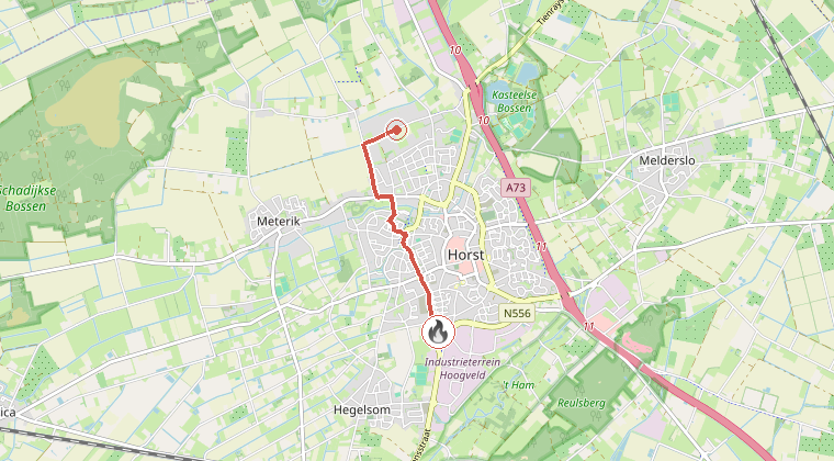Kaart van de omgeving van de melding, met de kazerne die is gealarmeerd
