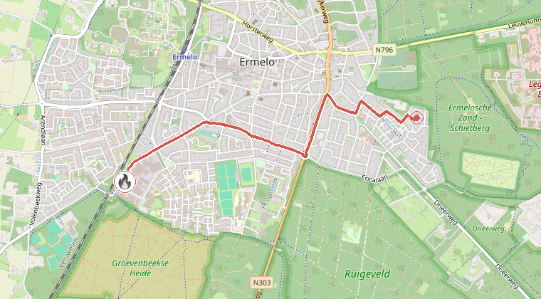 Kaart van de omgeving van de melding, met de kazerne die is gealarmeerd