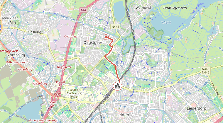 Kaart van de omgeving van de melding, met de kazerne die is gealarmeerd