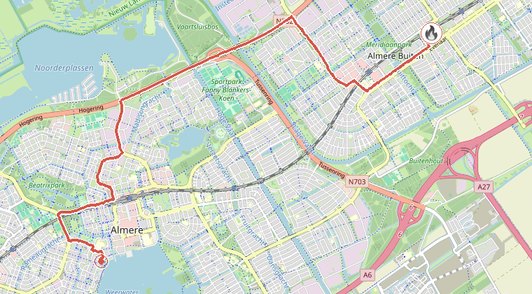 Kaart van de omgeving van de melding, met de kazerne die is gealarmeerd